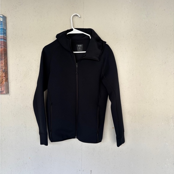 Uniqlo Other - Uniqlo Men's Black Performance Jacket